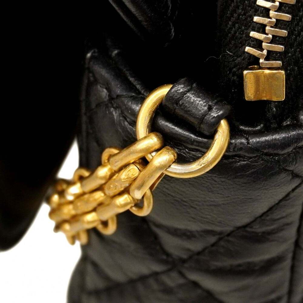 CHANEL Black Leather Wallet - Picture 8 of 12